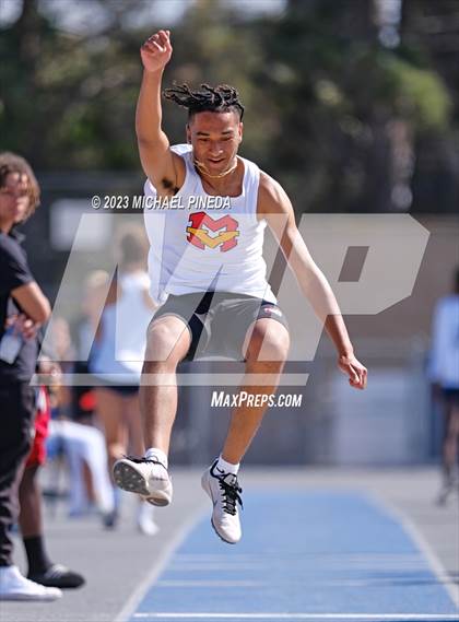 Thumbnail 1 in South Coast League Finals photogallery.