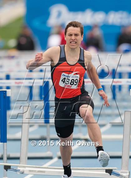 Thumbnail 2 in 2015 Drake Relays photogallery.