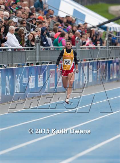Thumbnail 1 in 2015 Drake Relays photogallery.