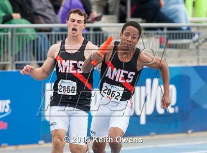 Thumbnail 2 in 2015 Drake Relays photogallery.