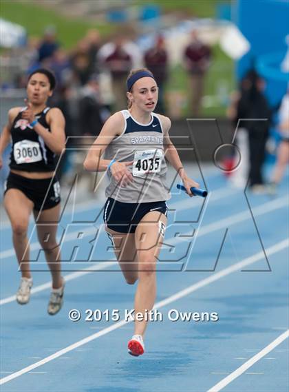 Thumbnail 2 in 2015 Drake Relays photogallery.