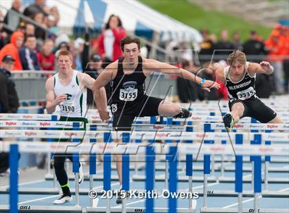 Thumbnail 2 in 2015 Drake Relays photogallery.
