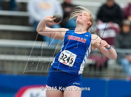 Thumbnail 3 in 2015 Drake Relays photogallery.