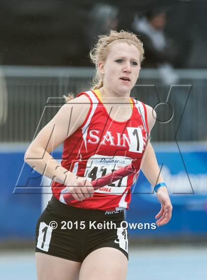 Thumbnail 3 in 2015 Drake Relays photogallery.