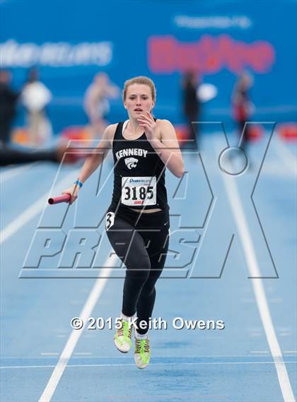 Thumbnail 1 in 2015 Drake Relays photogallery.
