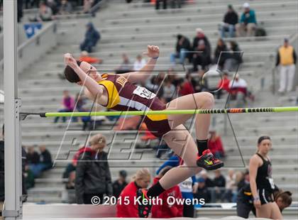 Thumbnail 2 in 2015 Drake Relays photogallery.