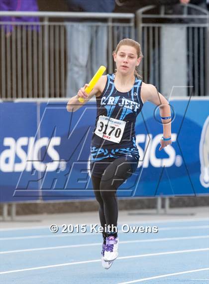 Thumbnail 3 in 2015 Drake Relays photogallery.
