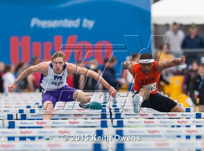 Thumbnail 3 in 2015 Drake Relays photogallery.