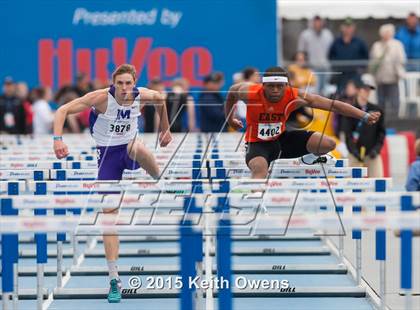 Thumbnail 1 in 2015 Drake Relays photogallery.