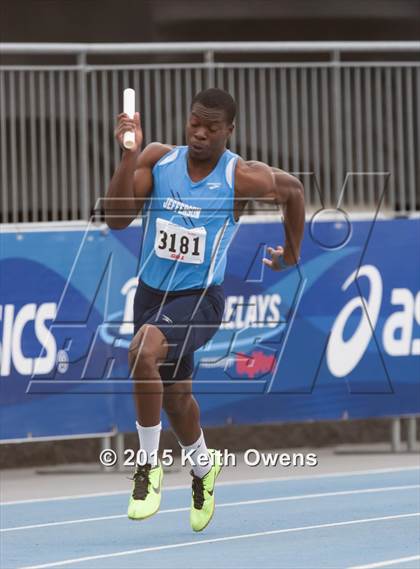Thumbnail 2 in 2015 Drake Relays photogallery.
