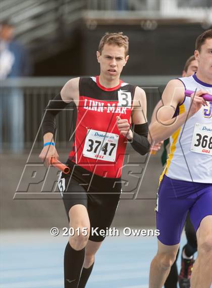 Thumbnail 1 in 2015 Drake Relays photogallery.