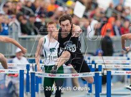 Thumbnail 3 in 2015 Drake Relays photogallery.