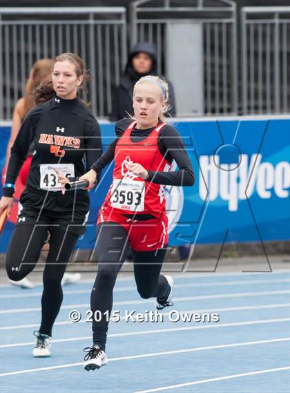 Thumbnail 2 in 2015 Drake Relays photogallery.