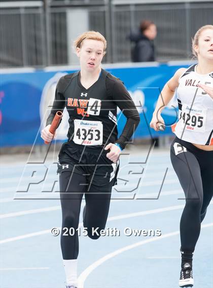 Thumbnail 2 in 2015 Drake Relays photogallery.