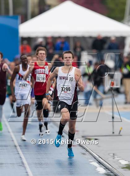 Thumbnail 3 in 2015 Drake Relays photogallery.