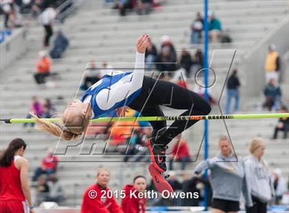 Thumbnail 3 in 2015 Drake Relays photogallery.
