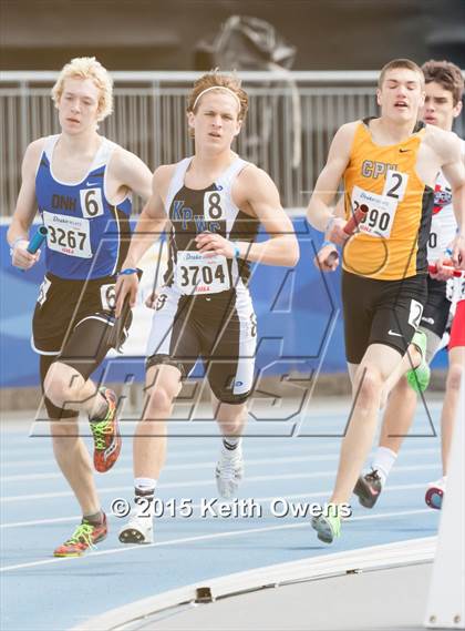 Thumbnail 1 in 2015 Drake Relays photogallery.