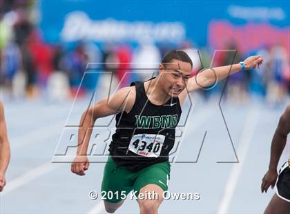 Thumbnail 3 in 2015 Drake Relays photogallery.
