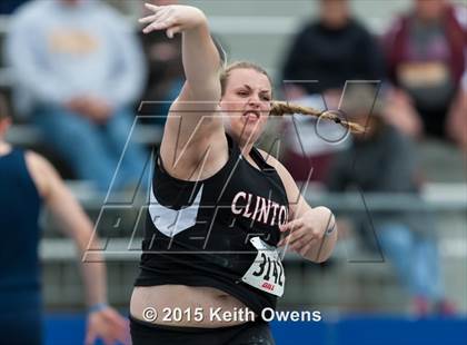 Thumbnail 1 in 2015 Drake Relays photogallery.