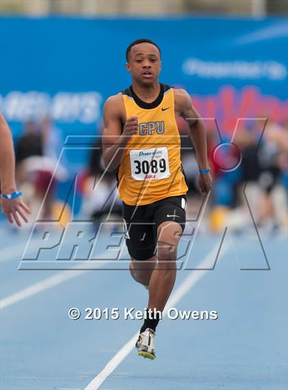 Thumbnail 2 in 2015 Drake Relays photogallery.