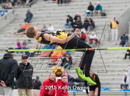 Thumbnail 1 in 2015 Drake Relays photogallery.