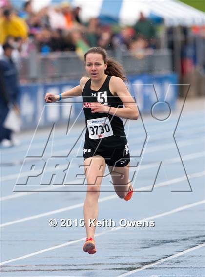 Thumbnail 3 in 2015 Drake Relays photogallery.