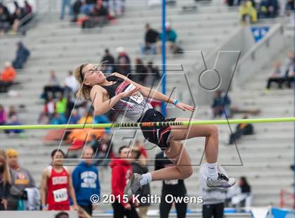 Thumbnail 3 in 2015 Drake Relays photogallery.