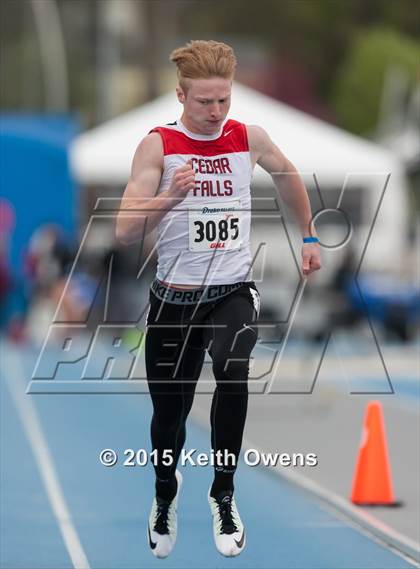 Thumbnail 3 in 2015 Drake Relays photogallery.