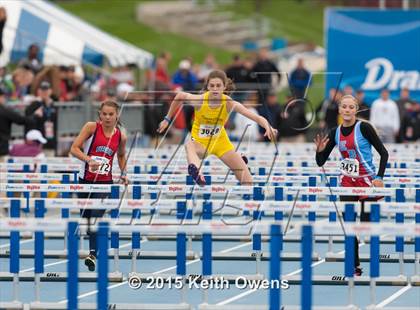 Thumbnail 3 in 2015 Drake Relays photogallery.