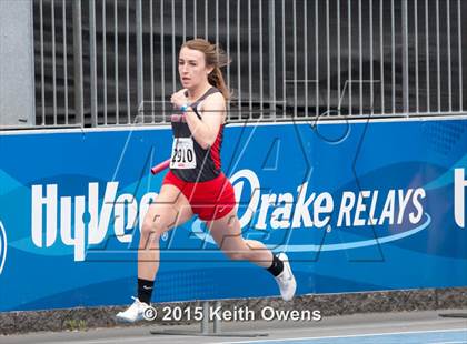 Thumbnail 3 in 2015 Drake Relays photogallery.