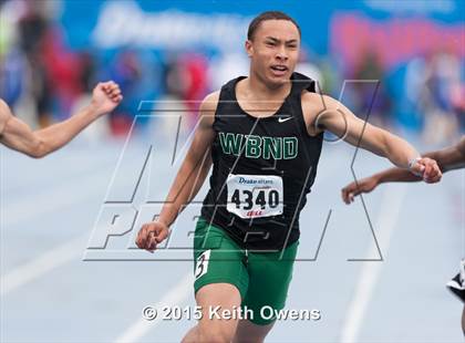 Thumbnail 2 in 2015 Drake Relays photogallery.