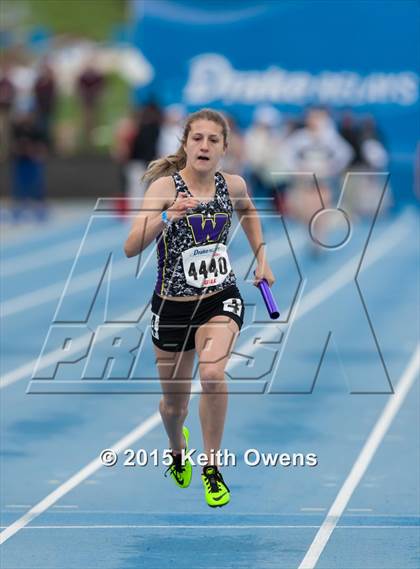 Thumbnail 3 in 2015 Drake Relays photogallery.