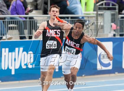 Thumbnail 2 in 2015 Drake Relays photogallery.