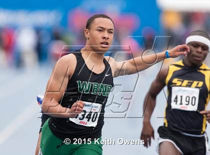 Thumbnail 3 in 2015 Drake Relays photogallery.