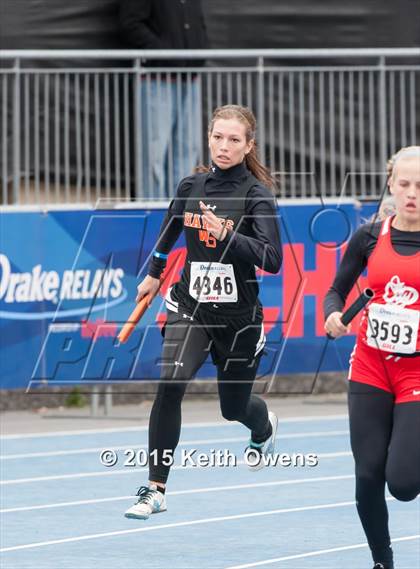 Thumbnail 3 in 2015 Drake Relays photogallery.