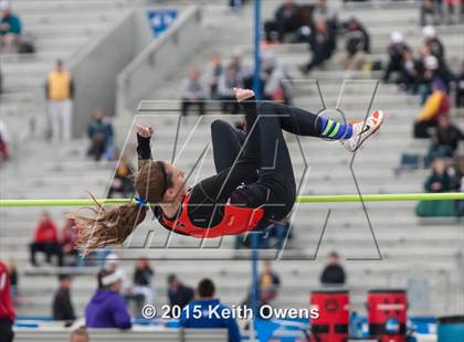 Thumbnail 3 in 2015 Drake Relays photogallery.
