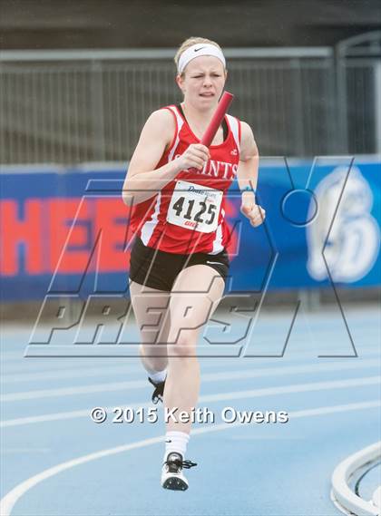 Thumbnail 2 in 2015 Drake Relays photogallery.