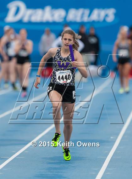 Thumbnail 1 in 2015 Drake Relays photogallery.
