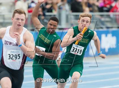 Thumbnail 3 in 2015 Drake Relays photogallery.