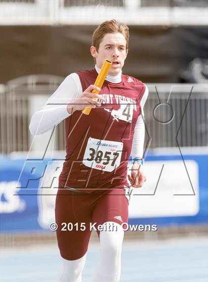 Thumbnail 1 in 2015 Drake Relays photogallery.