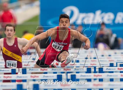 Thumbnail 3 in 2015 Drake Relays photogallery.
