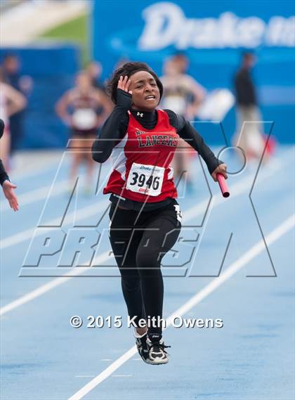Thumbnail 3 in 2015 Drake Relays photogallery.