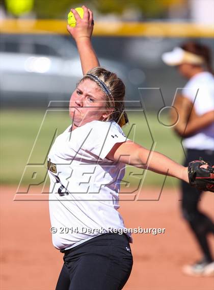 Thumbnail 2 in Prairie View vs Rock Canyon (CHSAA 5A Playoff 1st Round) photogallery.
