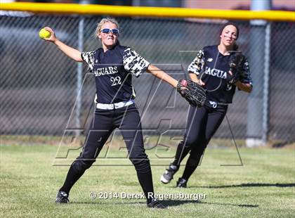 Thumbnail 3 in Prairie View vs Rock Canyon (CHSAA 5A Playoff 1st Round) photogallery.