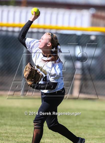 Thumbnail 2 in Prairie View vs Rock Canyon (CHSAA 5A Playoff 1st Round) photogallery.