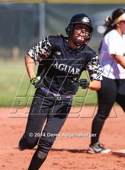 Thumbnail 2 in Prairie View vs Rock Canyon (CHSAA 5A Playoff 1st Round) photogallery.
