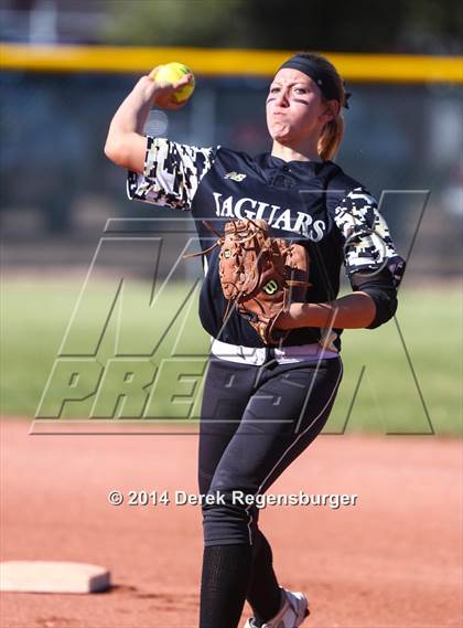Thumbnail 1 in Prairie View vs Rock Canyon (CHSAA 5A Playoff 1st Round) photogallery.