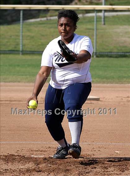 Thumbnail 2 in Muir @ Crescenta Valley photogallery.