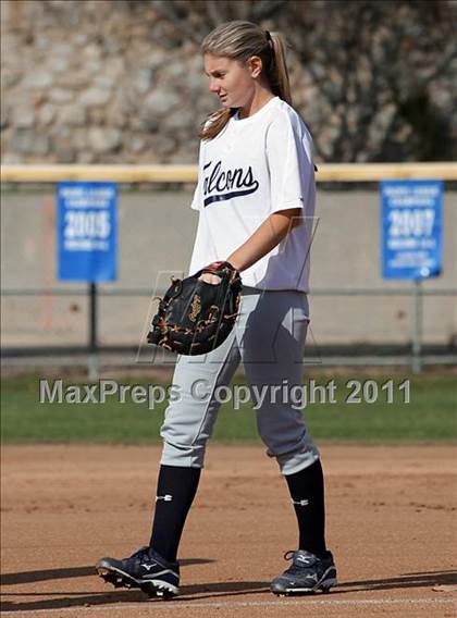 Thumbnail 1 in Muir @ Crescenta Valley photogallery.