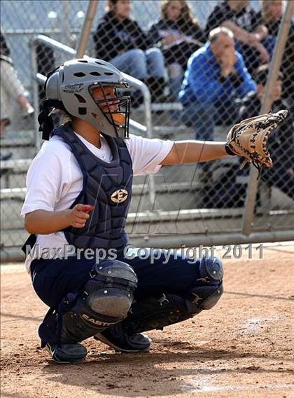 Thumbnail 3 in Muir @ Crescenta Valley photogallery.